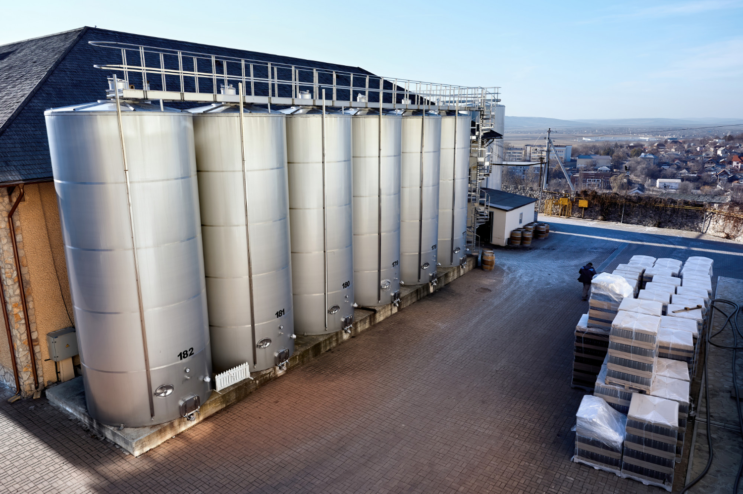 Storage tanks